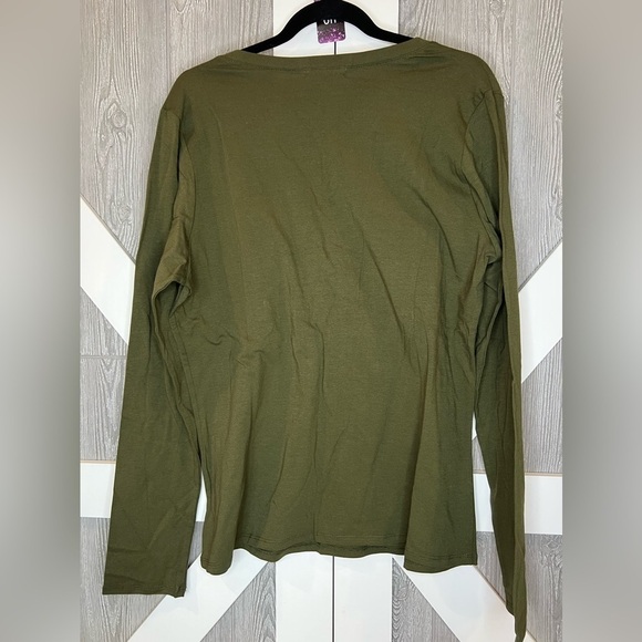 113. NEW Active Basic Olive V-Neck Long Sleeve Tee 3XL - Picture 3 of 5